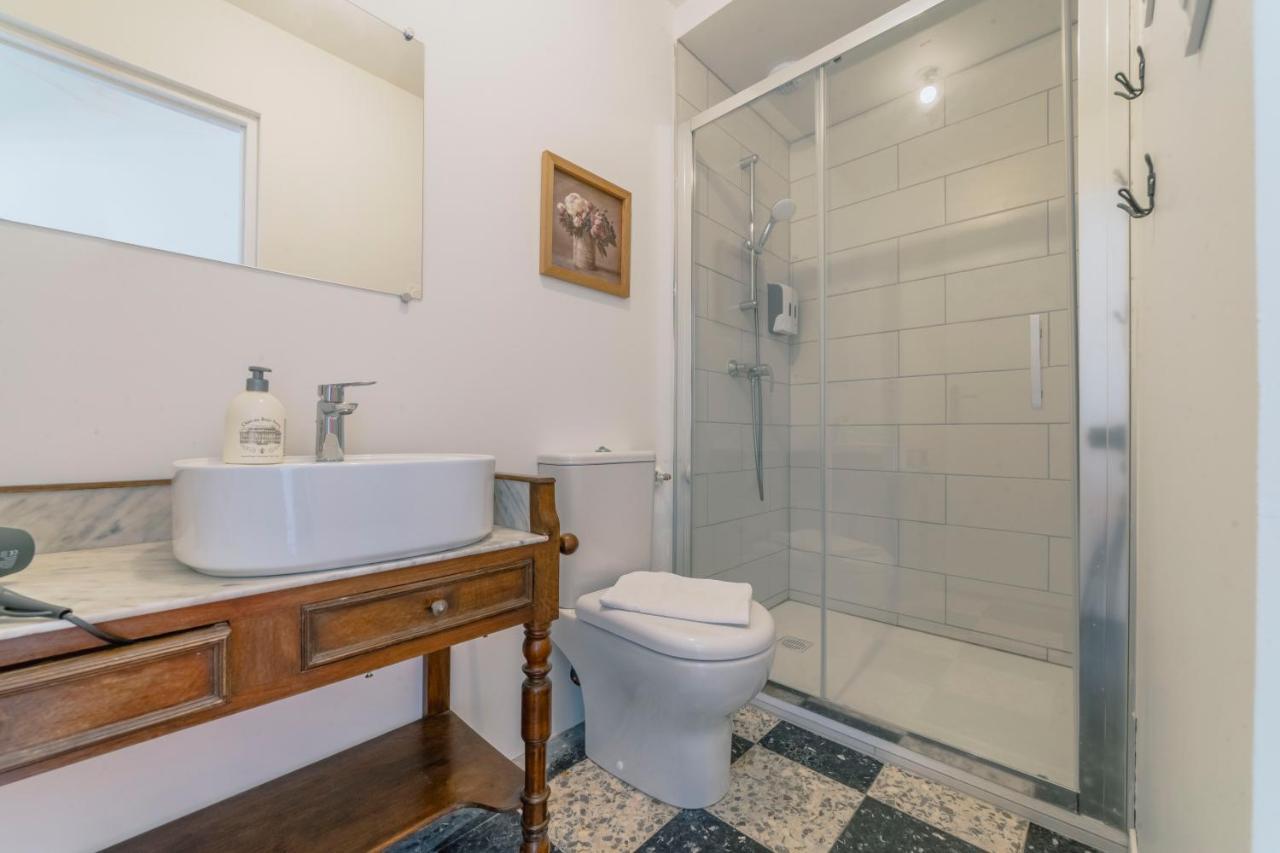 AppartHôtel Lily, Agréable T2 pour 4 pers calme et jardin coeur de Village Bidache Exterior foto